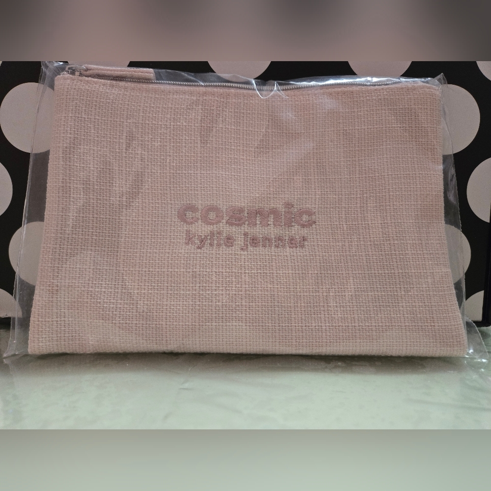 2/$30✨️Kylie Jenner Cosmic Bag✨️
